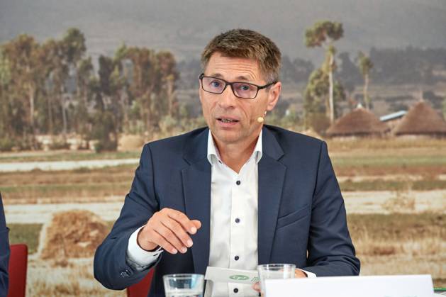 Die Welthungerhilfe stellt am 13.07.2023 in Berlin ihren Jahresbericht 2022 vor. Die durch den Krieg in der Ukraine gestiegenen Lebensmittelpreise fuehrten zu mehr Hunger in der Welt. Viele Menschen koennten sich Grundnahrungsmittel nicht mehr leisten, warnt die Welthungerhilfe. Im Bild: Mathias Mogge, Generalsekretaer Welthungerhilfe. (Siehe epd-Meldung vom 13.07.2023) EDITORIAL USE ONLY