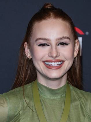 PaleyFest LA - The CW s Riverdale American actress Madelaine Petsch arrives at the 2022 PaleyFest LA - The CW s Riverdale held at the Dolby Theatre on April 9, 2022 in Hollywood, Los Angeles, CA, USA. Photo by Xavier Collin Image Press Agency ABACAPRESS.COM Los Angeles CA United States Copyright: xCollinxXavier ImagexPressxAgencyxABACAx 805659_052 CollinxXavier ImagexPressxAgencyxABACAx 805659_052
