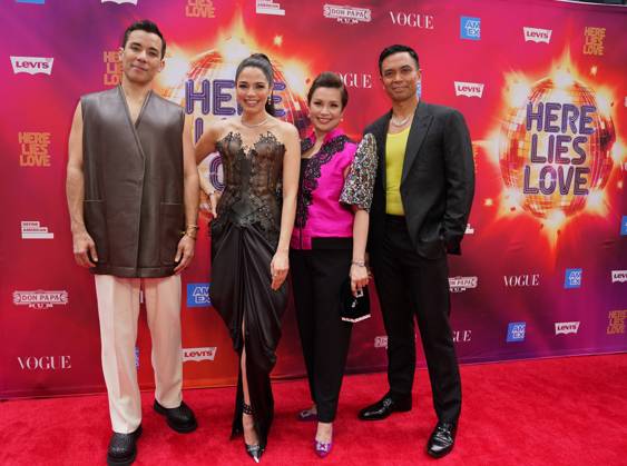 Bilder des Jahres 2023, Entertainment 07 Juli Entertainment Themen der Woche KW29 Entertainment Bilder des Tages Conrad Ricamora, Arielle Jacobs, Lea Salonga, Jose Lana at arrivals for HERE LIES LOVE Opening Night on Broadway, Broadway Theatre, New York, NY July 20, 2023. Photo By: Kristin Callahan Everett Collection at arrivals for HERE LIES LOVE Opening Night on Broadway, Broadway Theatre, New York, NY July 20, 2023. Photo By: Kristin Callahan Everett Collection PUBLICATIONXNOTxINxCANxCHNxFRAxITAxJPNxNORxPOLxRUSxESPxUKxUSA