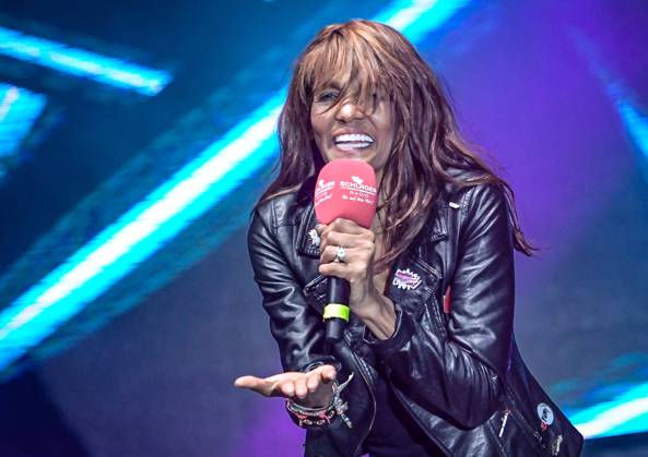 05.08.2023, xlakx, Entertainment Musik, SchlagerHammer 2023 in Oranienburg emspor, v.l.Nadja Abd el Farrag bei der grossen Schlager Radio Sommerparty im Schlosspark Oranienburg. Oranienburg