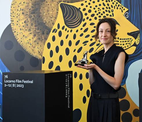Locarno Film Festival, Preisträger Locarno, Swiss Locarno Film Festival Award 2023 Locarno,Swiss Locarno Film Festival 2023 Award 2023 photocall Concorso Cineasti del Presente Pardo Ein schoner Ort film In the photo:Katharina Huber director Locarno Swiss -  Copyright: xIPA ABACAx BRIPA20230812_169 IPA ABACAx BRIPA20230812_169