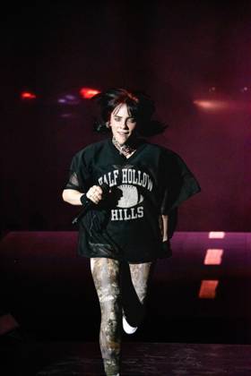 Bilder des Jahres 2023, Entertainment 08 August Billie Eilish live during Rock en Seine Music festival. Billie Eilish en concert au festival Rock en Seine. 295765 2023-08-23 Paris France Eilish, Billie  Copyright: xAnthonyxCarrelx xStarfacex STAR_295765_010