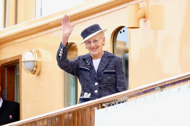 Bilder des Jahres 2023, Entertainment 08 August Entertainment Themen der Woche KW35 Entertainment Bilder des Tages 29-08-2023 Denmark Queen Margrethe arrives in Vordingborg during the 1st day of her annual summer cruise on the Royal yacht Dannebrog. Â  Copyright: xPPEx