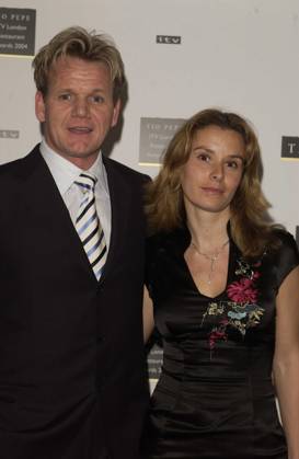 Tio Pepe Carlton London Restaurant Awards 2004 London, UK - GORDON RAMSAY and WIFE attending the Tio Pepe Carlton London Restaurant Awards 2004 at the Grosvenor House Hotel, London. Date: 08.03.2004 -, Credit:Photoshot Avalon United Kingdom  Copyright: xPhotoshotx xAvalonx 0502502770