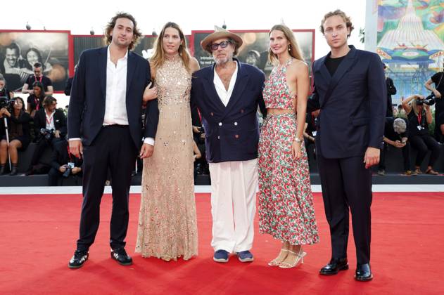 Cy Schnabel, Stella Schnabel, Julian Schnabel, Louise Kugelberg und Olmo Schnabel bei der Verleihung des Kineo Award 2023 auf der Biennale di Venezia 2023 80. Internationale Filmfestspiele von Venedig im Palazzo del Cinema. Venedig, 02.09.2023