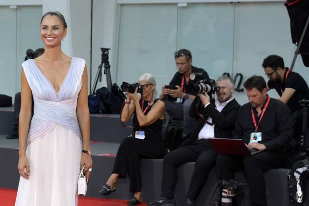 Anna Safroncik bei der Verleihung des Kineo Award 2023 auf der Biennale di Venezia 2023 80. Internationale Filmfestspiele von Venedig im Palazzo del Cinema. Venedig, 02.09.2023