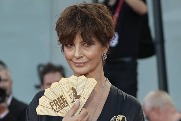 September 2, 2023, Venice Lido, Italy: Laura Morante attends the red carpet of Premio Kineo at 80 Venice Film Festival at Palazzo del Cinema. Venice Lido Italy - ZUMAs197 20230902_aaa_s197_282 Copyright: xMarioxCartellix