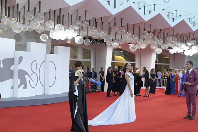 September 2, 2023, Venice Lido, Italy: Laura Morante (l) and Anna Safroncik (r) attend the red carpet of Premio Kineo at 80 Venice Film Festival at Palazzo del Cinema. Venice Lido Italy - ZUMAs197 20230902_aaa_s197_311 Copyright: xMarioxCartellix