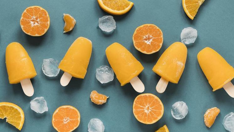 Leckeres Eis am Stiel mit Orangeneis Copyright: imageBROKER/OleksandrxLatkun ibxole09570360.jpg