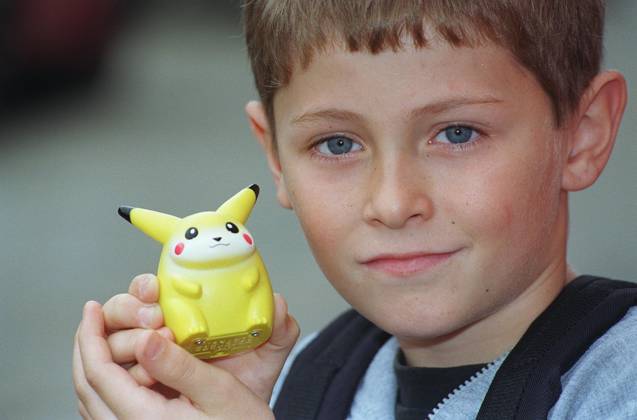 POKEMON The latest cult toy from Nintendo (Tipped to be the No.1 selling toy this Christmas) COMPULSORY CREDIT: UPPA Photoshot Photo UDW 016625 B-19 30.09.1999 POKEMON The latest cult toy from Nintendo (Tipped to be the No.1 selling toy this Christmas) COMPULSORY CREDIT: UPPA Photoshot Photo UDW 016625 B-19 30.09.1999, Credit:Photoshot Avalon United Kingdom  Copyright: xPhotoshotx xAvalonx 0502972113