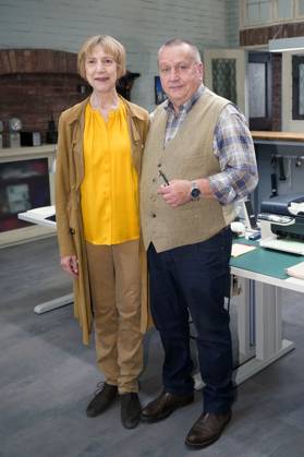 Katharina Blaschke und Udo Kroschwald beim Fototermin am Set der ZDF Krimiserie SOKO Wismar im Studio Adlershof. Berlin, 04.09.2023