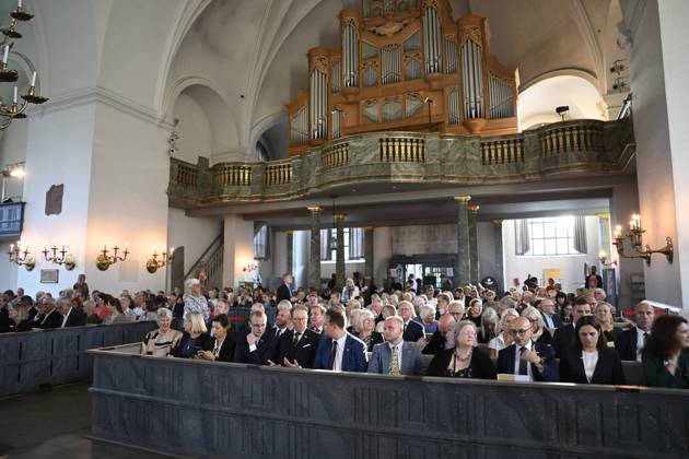 STOCKOHLM 20230911 The Anna Lindh Prize is awarded to Belarusian opposition leader and former presidential candidate Svetlana Tikhanovskaya at a memorial ceremony in Katarina Church 20 years after Anna Lindhs passing Stockholm Sweden x10080x  Copyright: xFredrikxSandberg TTx ANNA LIND-PRISET 2023 TTABB0000000000212983
