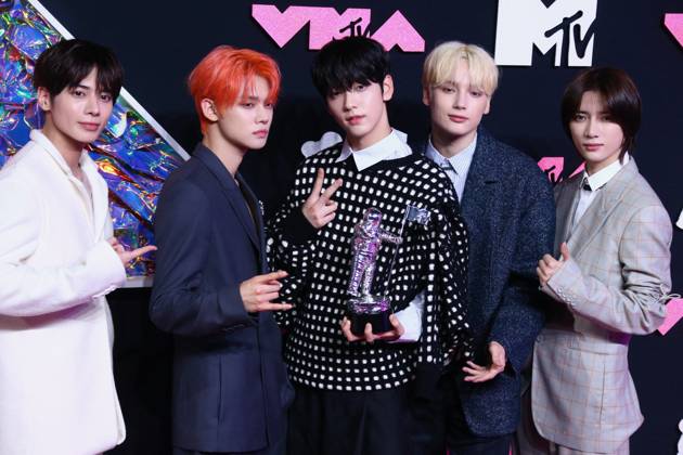 MTV Video Music Awards 2023 - Arrivals - NJ Tomorrow X Together attends the 2023 MTV Video Music Awards at the Prudential Center in New Jersey on September 12, 2023. Photo by Charles Guerin ABACAPRESS.COM Newark NJ United States  Copyright: xGuerinxCharles ABACAx 867484_207 GuerinxCharles ABACAx 867484_207