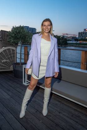 Award - Deutscher Schauspielpreis 2023 Annabelle Zetsch bei der Verleihung Deutscher Schauspielpreis 2023 im Spindler und Klatt am 15.09.2023 in Berlin. Copyright: xEventpressxKochanx