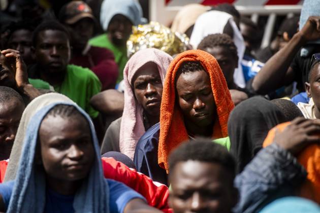 migrant emergency, the situation in the hotspot on the fifth day after the disembarkation of around 6000 people, Lampedusa, 16 Sept 2023 migrant emergency, the situation in the hotspot on the fifth day after the disembarkation of around 6000 people, Lampedusa, 16 Sept 2023, Credit:Alessandro Serranò Avalon Italy, Lampedusa Copyright: xAlessandroxSerranòx xAvalonx 0805738816
