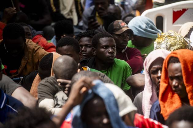 migrant emergency, the situation in the hotspot on the fifth day after the disembarkation of around 6000 people, Lampedusa, 16 Sept 2023 migrant emergency, the situation in the hotspot on the fifth day after the disembarkation of around 6000 people, Lampedusa, 16 Sept 2023, Credit:Alessandro Serranò Avalon Italy, Lampedusa Copyright: xAlessandroxSerranòx xAvalonx 0805738829