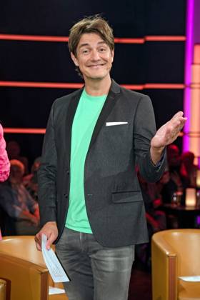 MDR - Riverboat. Moderator Matze Knop anläßlich der Aufzeichnung der MDR - Talkshow Riverboat am 08.09.2023 in der Mediacity Leipzig. 20230908ADO0044