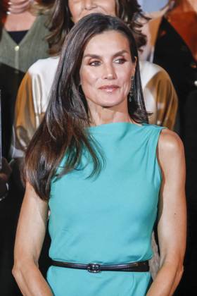 Queen Letizia Presents The Retina Eco Awards - Madrid Queen Letizia of Spain attends the presentation of the Retina Eco 2023 Awards held at the Royal Tapestry Factory Foundation, on September 25, 2023, in Madrid, Spain. The Retina Eco 2023 Awards are organized by PRISA Media in collaboration with Capgemini and recognize the most outstanding projects for their innovation, impact on sustainability and the fight against climate change, technology and other environmental or social aspects related to the United Nations Sustainable Development Goals. Photo by Archie Andrews ABACAPRESS.COM Madrid Spain  Copyright: xAndrewsxArchie ABACAx 869201_016 AndrewsxArchie ABACAx 869201_016