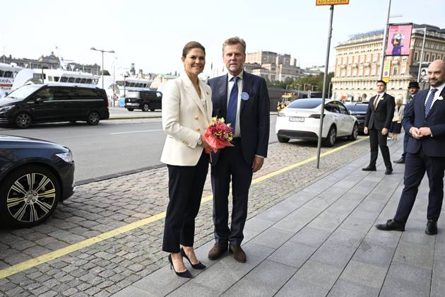 STOCKHOLM, SWEDEN 20230926 Crown Princess Victoria and Chairman of the Board Bo Lehander in connection with the award ceremony for the BjoÌˆrn Carlson Baltic Fellows, who are organizing a seminar for a healthier sea in connection with the award ceremony for the BjoÌˆrn Carlson Baltic Sea Prize STOCKHOLM SWEDEN x10070x  Copyright: xJessicaxGow TTx FRISKARE HAV PFekWja64FM