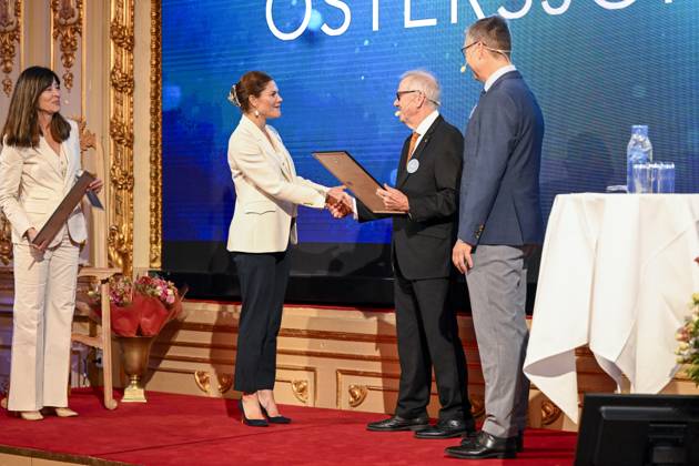 STOCKHOLM, SWEDEN 20230926 Crown Princess Victoria presents an award when the BjoÌˆrn Carlson Baltic Fellows Foundation organizes a seminar for a healthier sea in connection with the award ceremony for the BjoÌˆrn Carlson Baltic Sea Prize The award winners are Daniel Conley and Jacob Carstensen STOCKHOLM SWEDEN x10070x  Copyright: xJessicaxGow TTx FRISKARE HAV j8f41M0fdy0