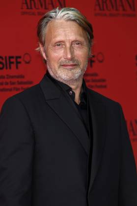 Mads Mikkelsen bei der Premiere des Kinofilms The Promised Land Bastarden auf dem 71. Internationalen Filmfestival San Sebastian Festival Internacional de Cine de San Sebastian im Theater Victoria Eugenia. San Sebastian, 26.09.2023