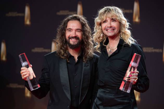 Preistraeger Tom und Bill KAULITZ, Musiker Saenger, Tokio Hotel, Kategorie Beste Unterhaltung Show, Thats my Jam, Verleihung des Deutschen Fernsehpreises, Der Deutsche Fernsehpreis 2023, Deutscher Fernsehpreis 2023 in den MMC Studios Koeln, am 28.09.2023.