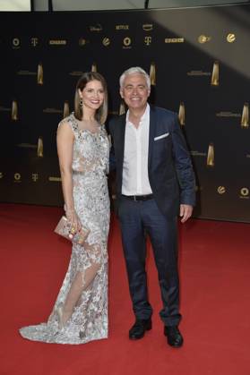 Andreas von Thien und Frau Alexandra von Thien bei der Verleihung des Deutschen Fernsehpreises in Koeln 28.09. 2023