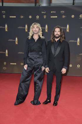 Bill Kaulitz und Tom Kaulitz bei der Verleihung des Deutschen Fernsehpreises in Koeln 28.09. 2023