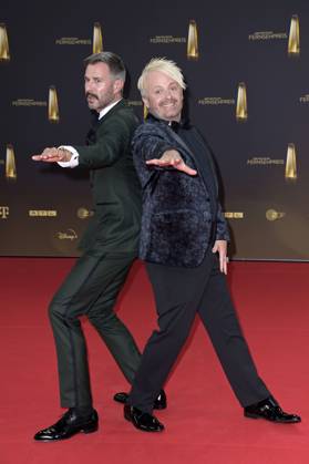Jochen Schropp und Ross Antony bei der Verleihung des Deutschen Fernsehpreises 2023 in den MMC Studios. Köln, 28.09.2023