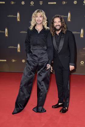Bill Kaulitz und Tom Kaulitz bei der Verleihung vom Deutschen Fernsehpreis am 28.09.2023 in Koeln Deutscher Fernsehpreis Verleihung 2023 in Koeln