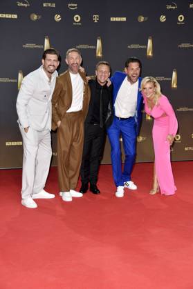 Christian Wackert, Daniel Boschmann, Lukas Haunerland, Matthias Killing und Evelyn Burdecki bei der Verleihung vom Deutschen Fernsehpreis am 28.09.2023 in Koeln Deutscher Fernsehpreis Verleihung 2023 in Koeln