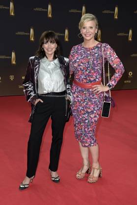 Anna Thalbach und Eva Habermann bei der Verleihung des Deutschen Fernsehpreises 2023 in den MMC Studios. Köln, 28.09.2023