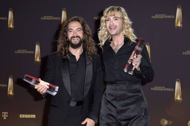 Tom Kaulitz und Bill Kaulitz bei der Verleihung des Deutschen Fernsehpreises 2023 in den MMC Studios. Köln, 28.09.2023