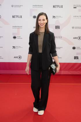 Award - First Steps 2023 Madeleine Hartung beim First Steps Award im Stage Theater des Westens am 09.10.2023 in Berlin. Copyright: xEventpressxKochanx