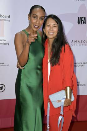 Hadnet Tesfai und Minh-Khai Phan-Thi bei der 24. Verleihung der First Steps Awards im Theater des Westens. Berlin, 08.10.2023