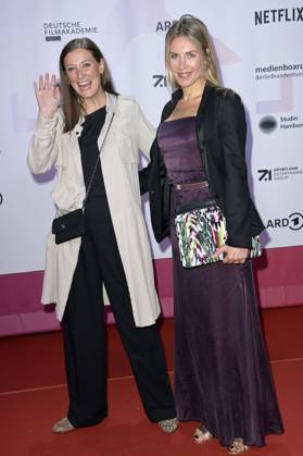 Alexandra Maria Lara und Ulrike Kleppi bei der 24. Verleihung der First Steps Awards im Theater des Westens. Berlin, 08.10.2023