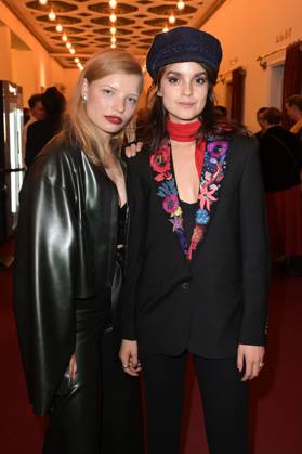 Luisa-Celine Gaffron und Luise Befort bei der Aftershow-Party nach der 24. Verleihung der First Steps Awards im Theater des Westens. Berlin, 08.10.2023