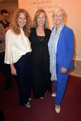 Chiara Schoras, Petra Zieser und Marika Ullrich bei der Aftershow-Party nach der 24. Verleihung der First Steps Awards im Theater des Westens. Berlin, 08.10.2023
