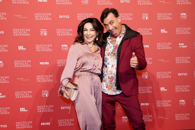 Karina Schwarz, Claudio Maniscalco bei der Verleihung des Deutschen Musical theater PReises 2023 im Theater des Westens, Berlin.