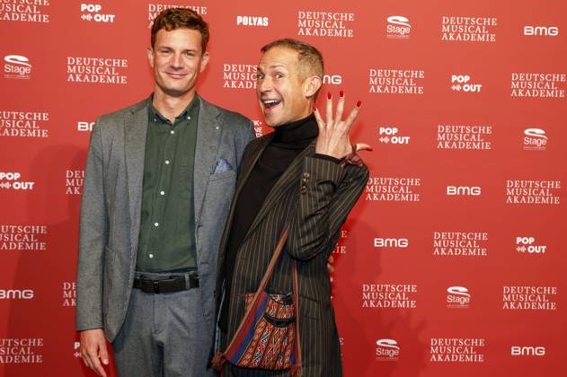 Florian Korty und Tim Fischer bei der Verleihung des Deutschen Musical Theater Preises 2023 im Theater des Westens. Berlin, 09.10.2023