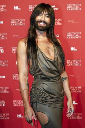 Conchita Wurst bei der Verleihung des Deutschen Musical Theater Preises 2023 im Theater des Westens. Berlin, 09.10.2023