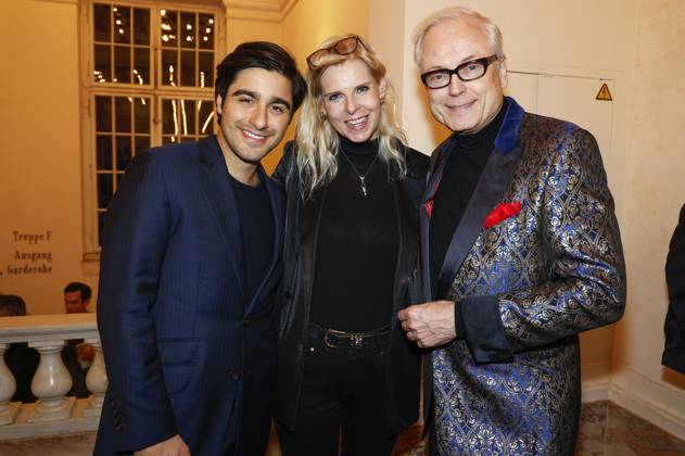 Atrin Madani, Melanie Kühn und Hans-Jürgen Schatz bei der Verleihung des Deutschen Musical Theater Preises 2023 im Theater des Westens. Berlin, 09.10.2023