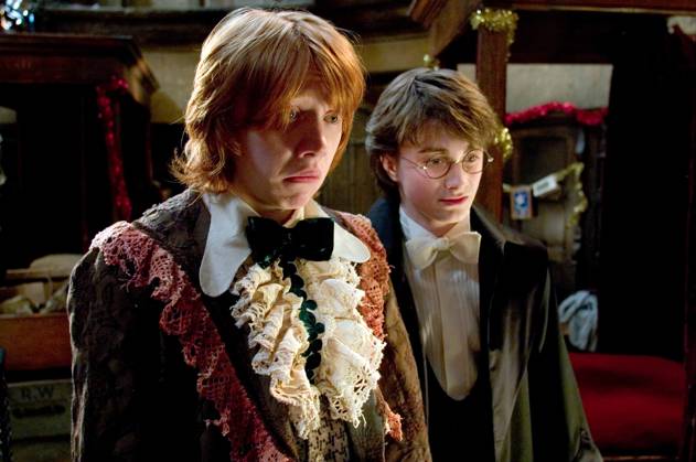 Harry Potter and the Goblet of Fire 3136 Rupert Grint as Ron Weasley and Daniel Radcliffe as Harry Potter in Warner Bros. Pictures fantasy Harry Potter and the Goblet of Fire . Photograph, Credit:Murray Close Warner Bros Avalon USA, Los Angeles Copyright: xMurrayxClosex xWarnerxBrosx xAvalonx 0518683115