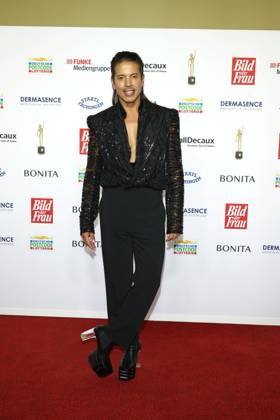 Goldene Bild der Frau in Hamburg Jorge Gonzalez, Verleihung der Goldene Bild der Frau in der Neuen Flora, Hamburg, 11.10.2023 Copyright: xEventpressxBecherx