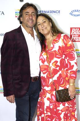 Dieter Landuris mit Ehefrau Natascha Landuris bei der 16. Verleihung der Goldenen Bild der Frau 2023 im Stage Theater Neue Flora. Hamburg, 11.10.2023