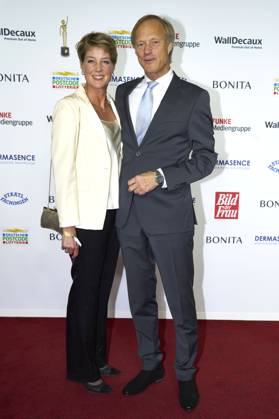 Christina Block und Gerhard Delling bei der 16. Verleihung der Goldenen Bild der Frau 2023 im Stage Theater Neue Flora. Hamburg, 11.10.2023