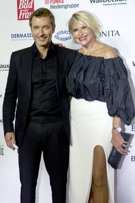 Guido Broscheit und Barbara Klein bei der 16. Verleihung der Goldenen Bild der Frau 2023 im Stage Theater Neue Flora. Hamburg, 11.10.2023