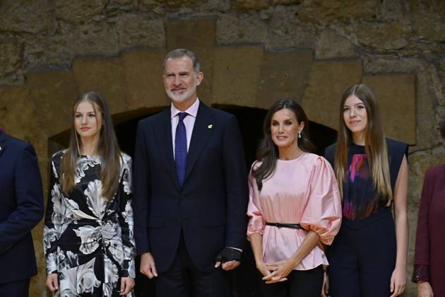 King Felipe VI and Queen Letizia with Princess Leonor and Infanta Sofia attend the concert of the Princess of Asturias Awards in Oviedo October 19, 2023 711 Antonio Quilez Cordon Press Spanish King Felipe VI and Letizia with Princess of Asturias Leonor de Borbon and Sofia de Borbon during