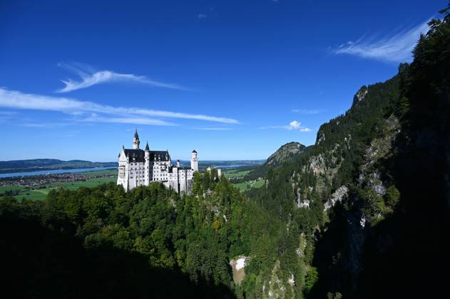 Schloss Neuschwanstein im bayerischen Allgäu bei Füssen, Deutschland