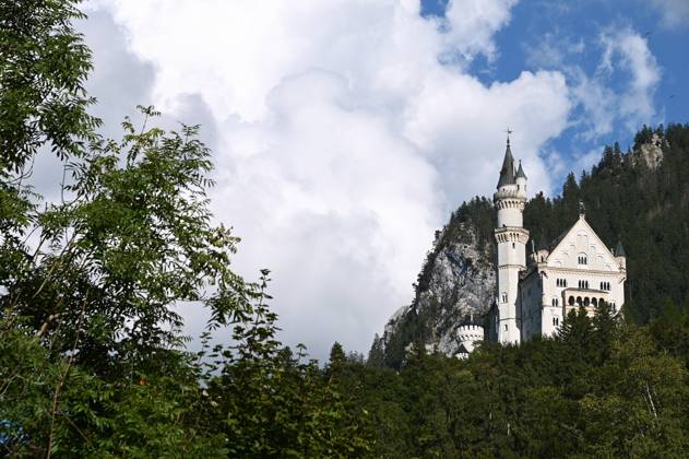 Schloss Neuschwanstein im bayerischen Allgäu bei Füssen, Deutschland
